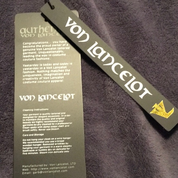 Von Lancelot designer Gowns - Picture 2 of 8